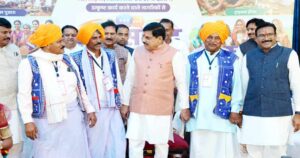 mp-cm-14-8-26-3210