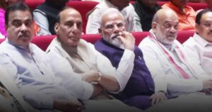 pm-modi-meeting-3-8-26-320