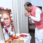 रायपुर : मुख्यमंत्री श्री विष्णु देव साय ने लौह पुरुष सरदार वल्लभभाई पटेल की जयंती पर उन्हें किया नमन